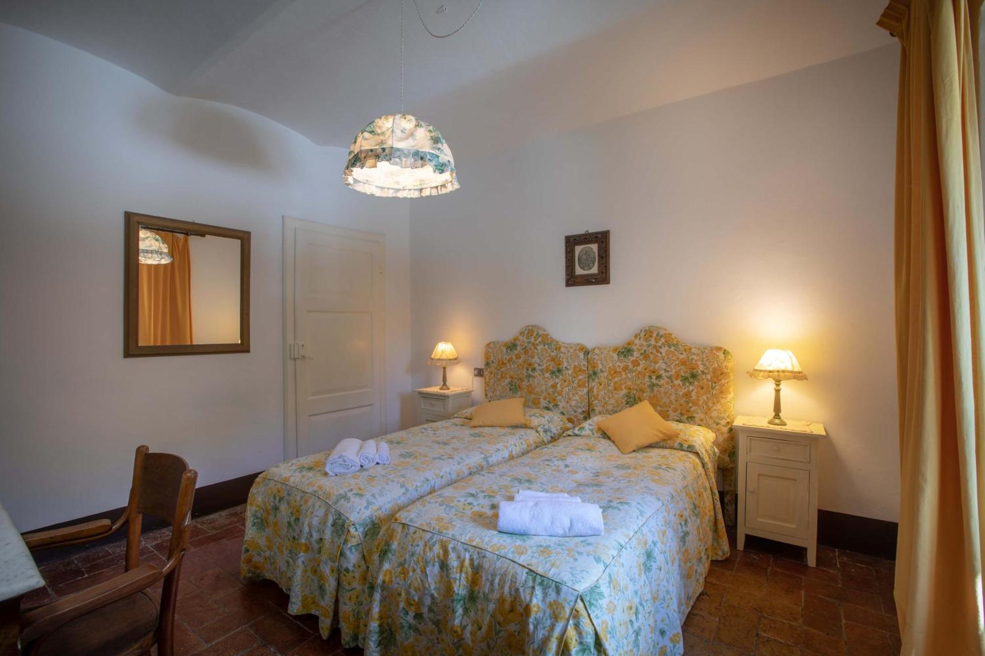 Вилла Castello Santa Cristina Grotte di Castro Экстерьер фото