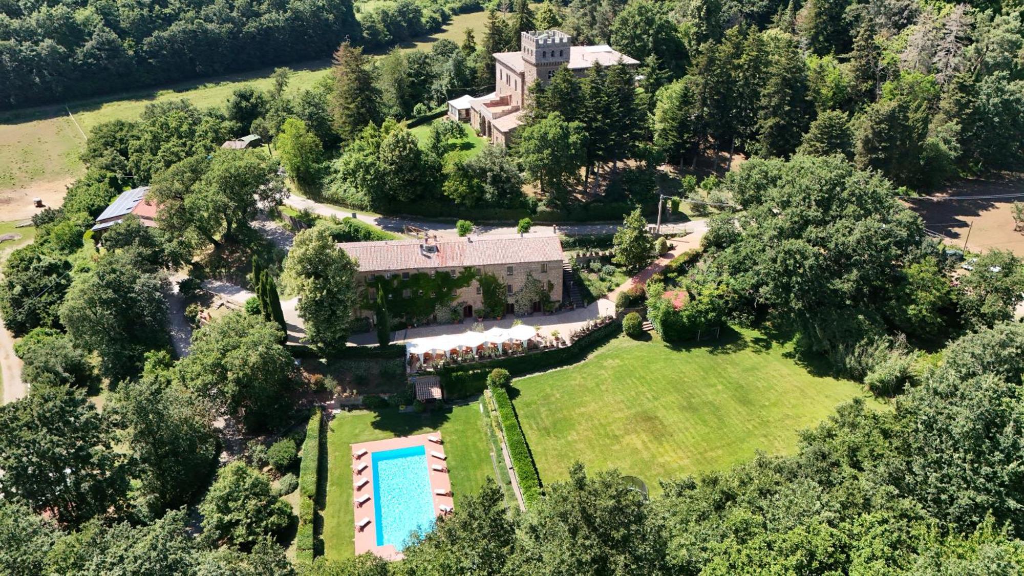 Вилла Castello Santa Cristina Grotte di Castro Экстерьер фото
